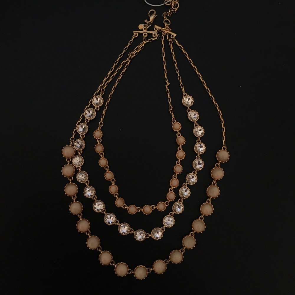 NWT Ann Taylor Gold Pearlized Diamonds Necklace
